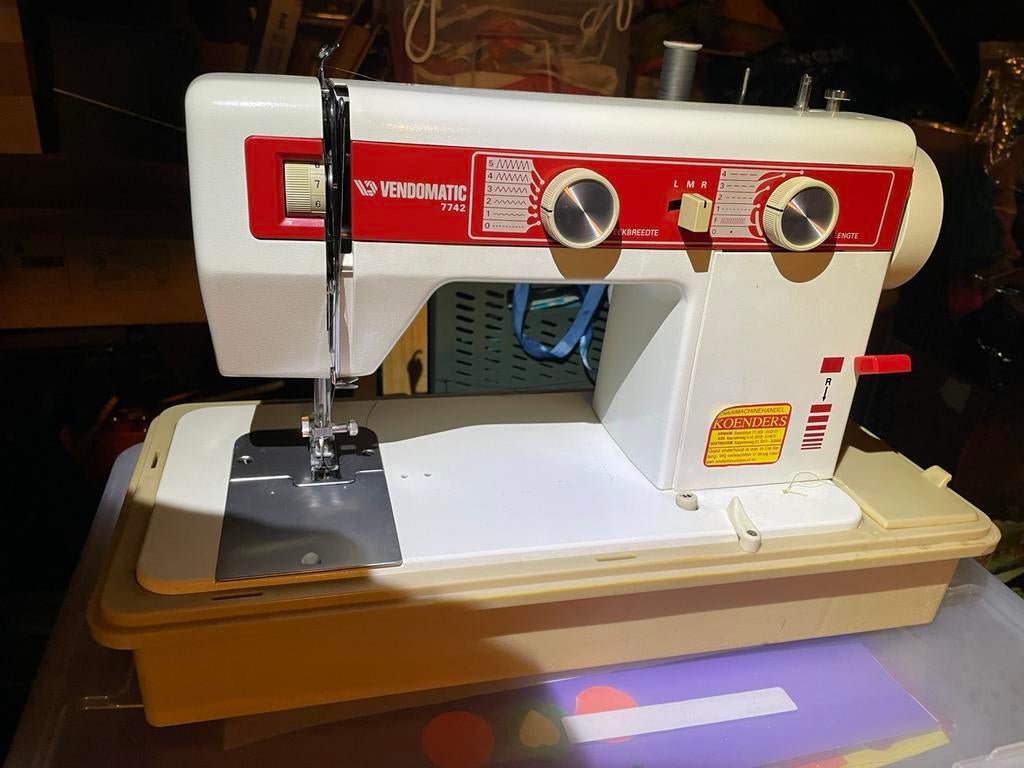 Naaimachine Vendomatic, Ophalen, Gebruikt, Naaimachine, Overige merken
