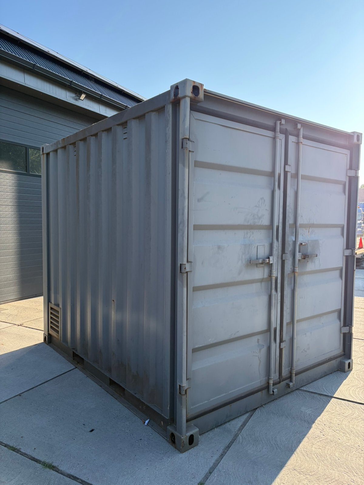 10ft container milieu / roostervloer / lekbak, Ophalen, Gebruikt