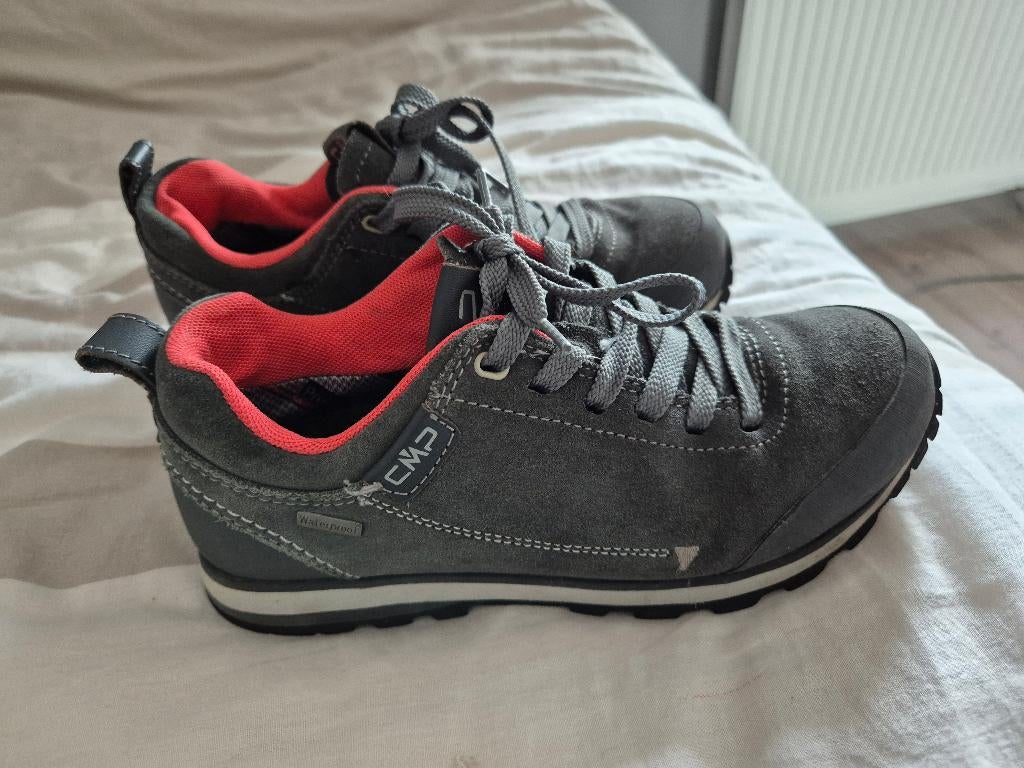 CMP ultralite/ortolite berg of wandelschoen, Ophalen of Verzenden, Zo goed als nieuw, Schoenen