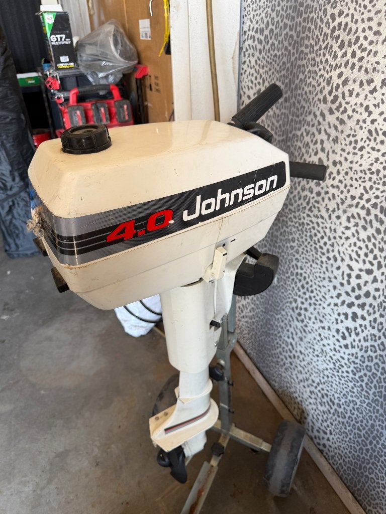 Johnson 4 pk buitenboordmotor, Ophalen, Zo goed als nieuw, Motor en Techniek, Zeilboot of Motorboot