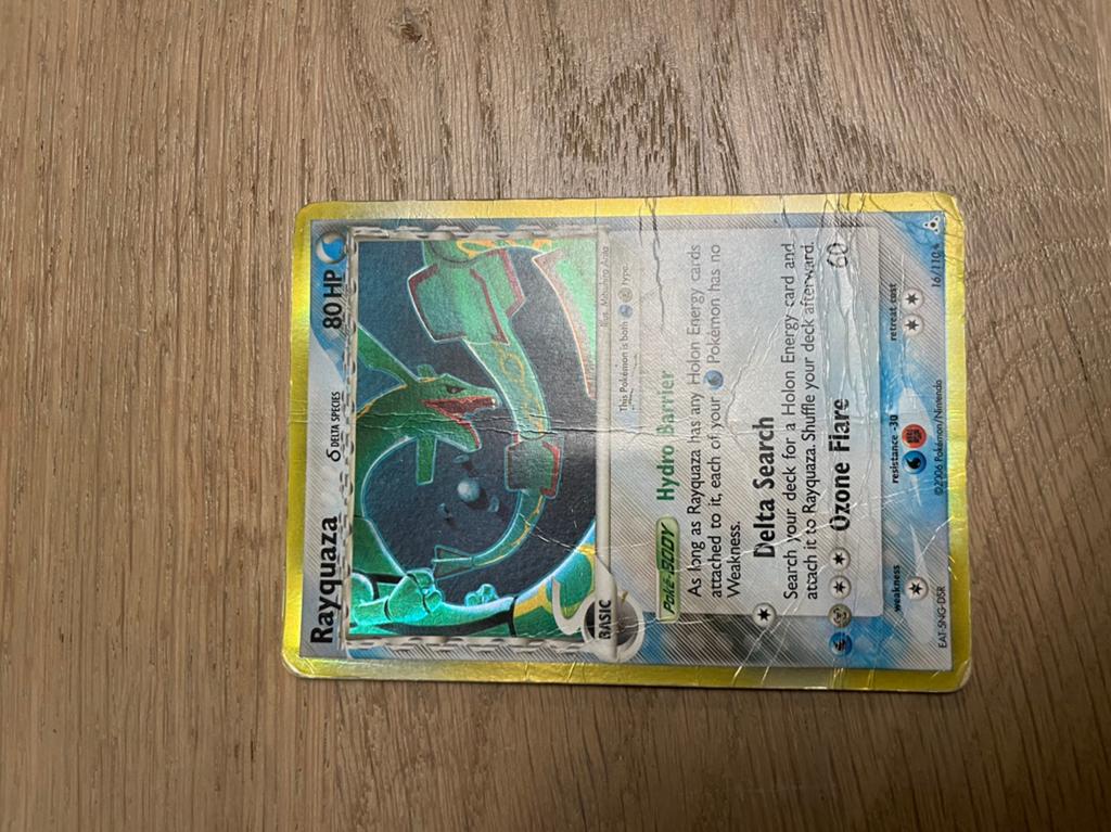 Rayquaza delta species, Hobby en Vrije tijd, Verzamelkaartspellen | Pokémon, Ophalen of Verzenden, Gebruikt