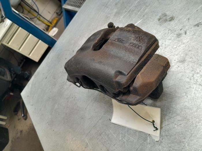 Remklauw (Tang) rechts-voor van een Audi TT, Gebruikt, -, -, -