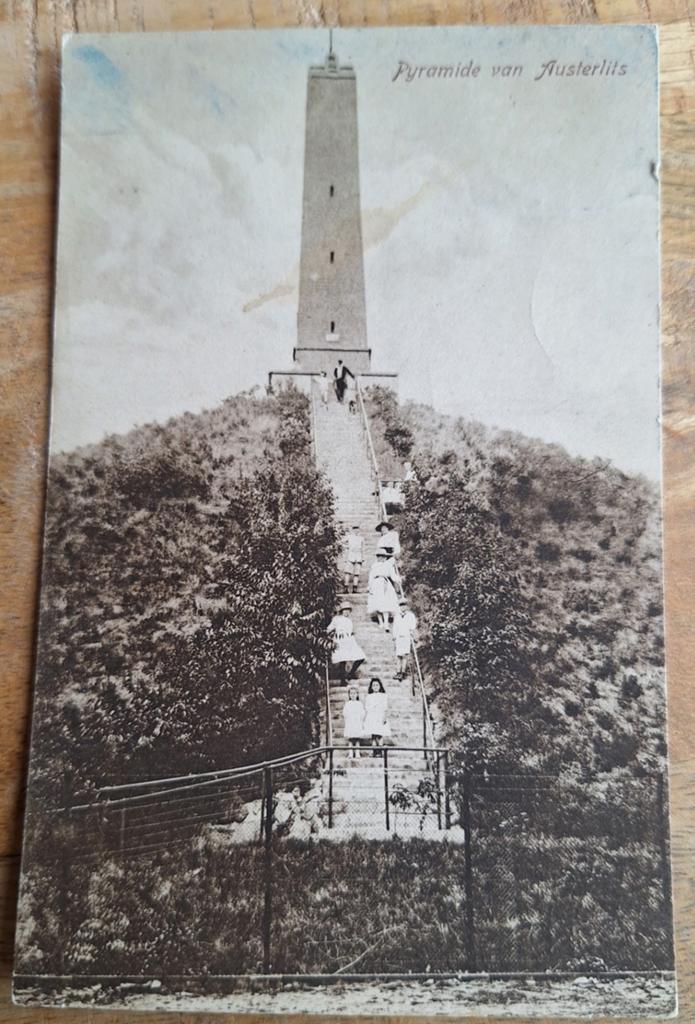 Pyramide van Austerlits, Ophalen of Verzenden