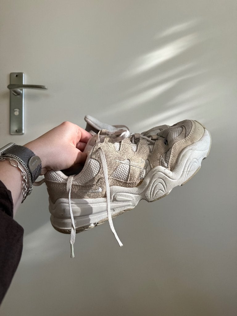 Nike tech hera dames sneakers - maat 39, Verzenden, Beige, Nike, Sneakers of Gympen