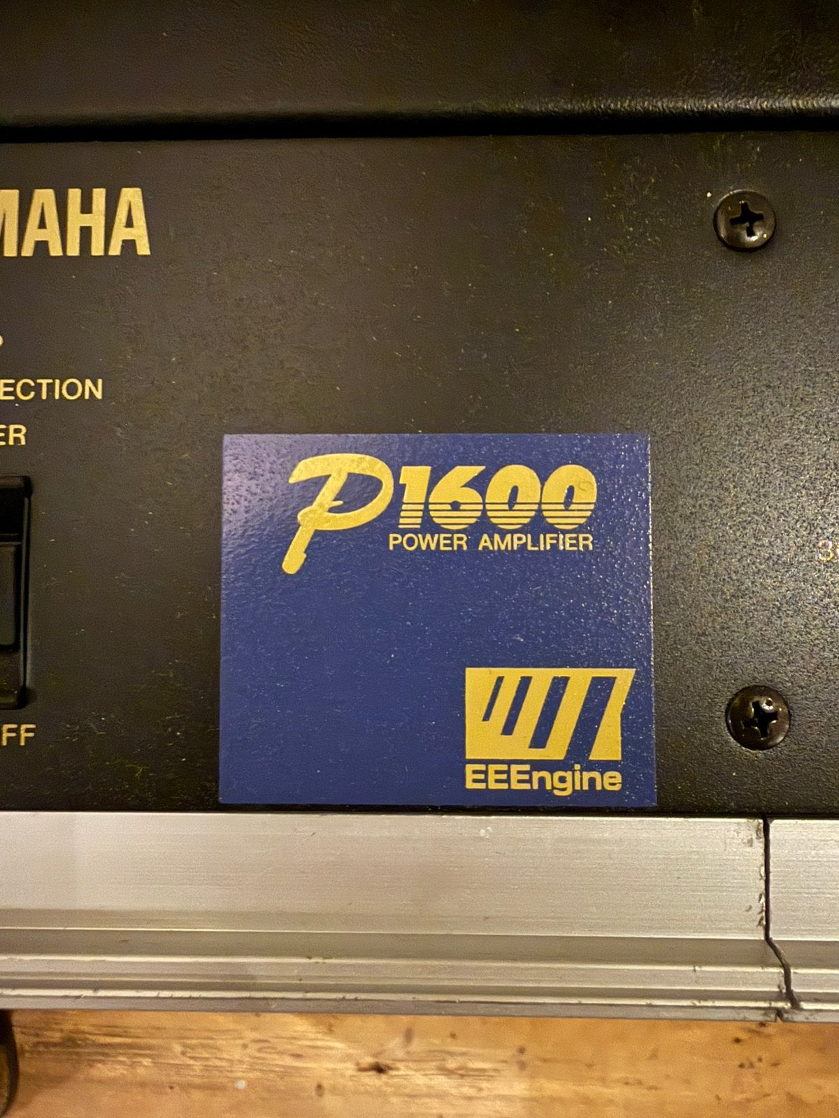 Yamaha P1600 professionele eindversterker 2x160W, Ophalen, Zo goed als nieuw, Minder dan 500 watt