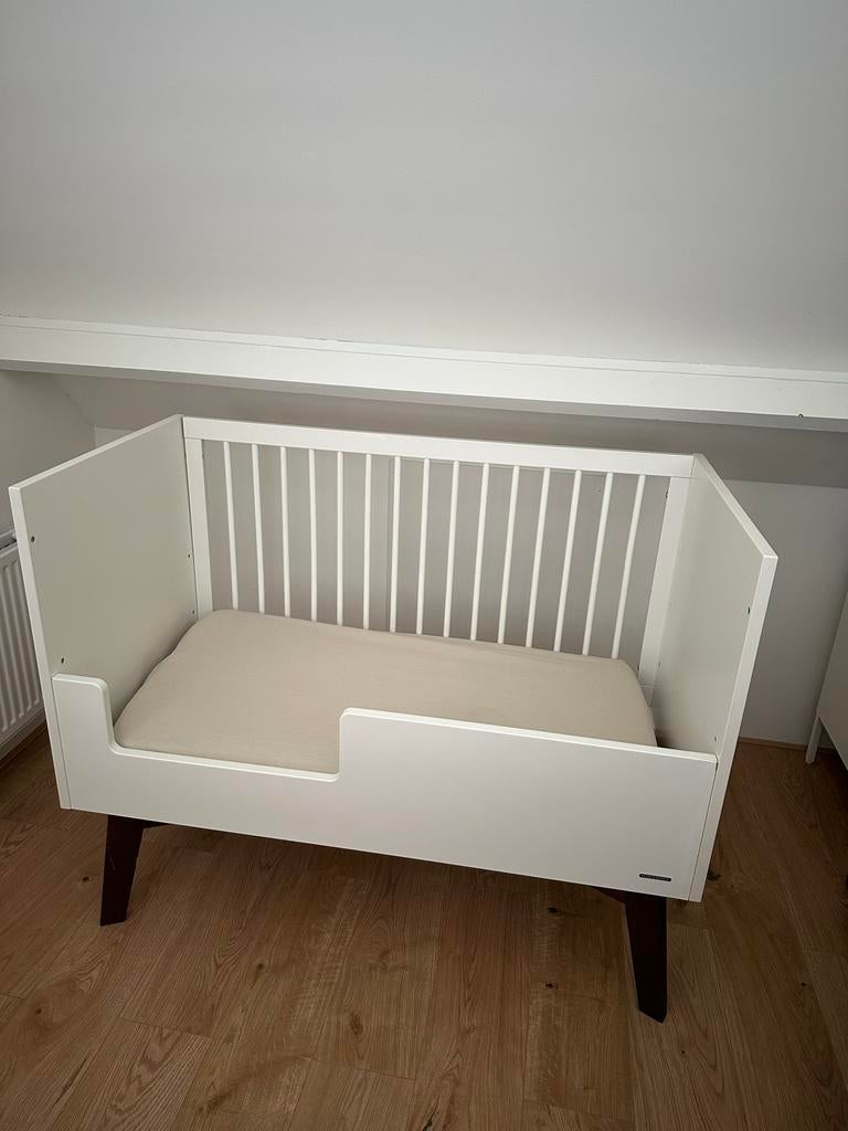 Kidsmill Sixties ledikant 60x120, Kinderen en Baby's, Babywiegjes en Ledikanten, Ophalen, Gebruikt, Ledikant