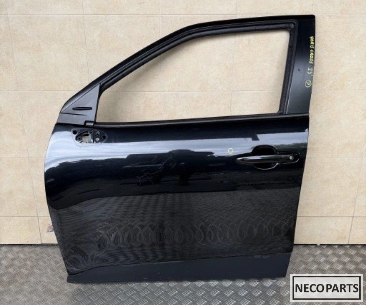 TOYOTA YARIS CROSS PORTIER DEUR LINKS ALLES LEVERBAAR!!!, Auto-onderdelen, Gebruikt, -, Ophalen of Verzenden, Toyota