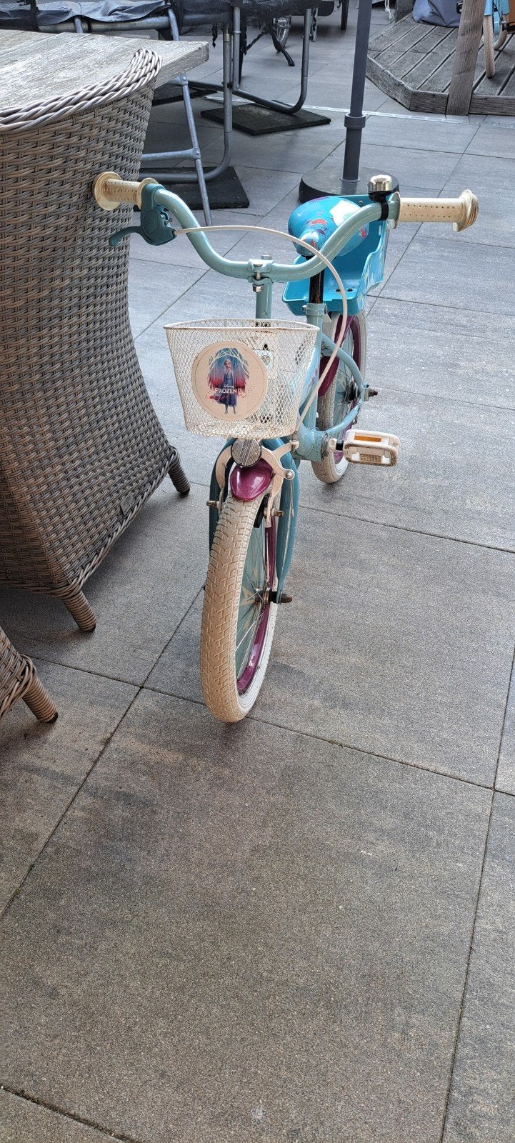 Leuke beginnersfiets 16 inch met zijwieltjes, Ophalen of Verzenden, Gebruikt, 16 tot 20 inch, Zijwieltjes