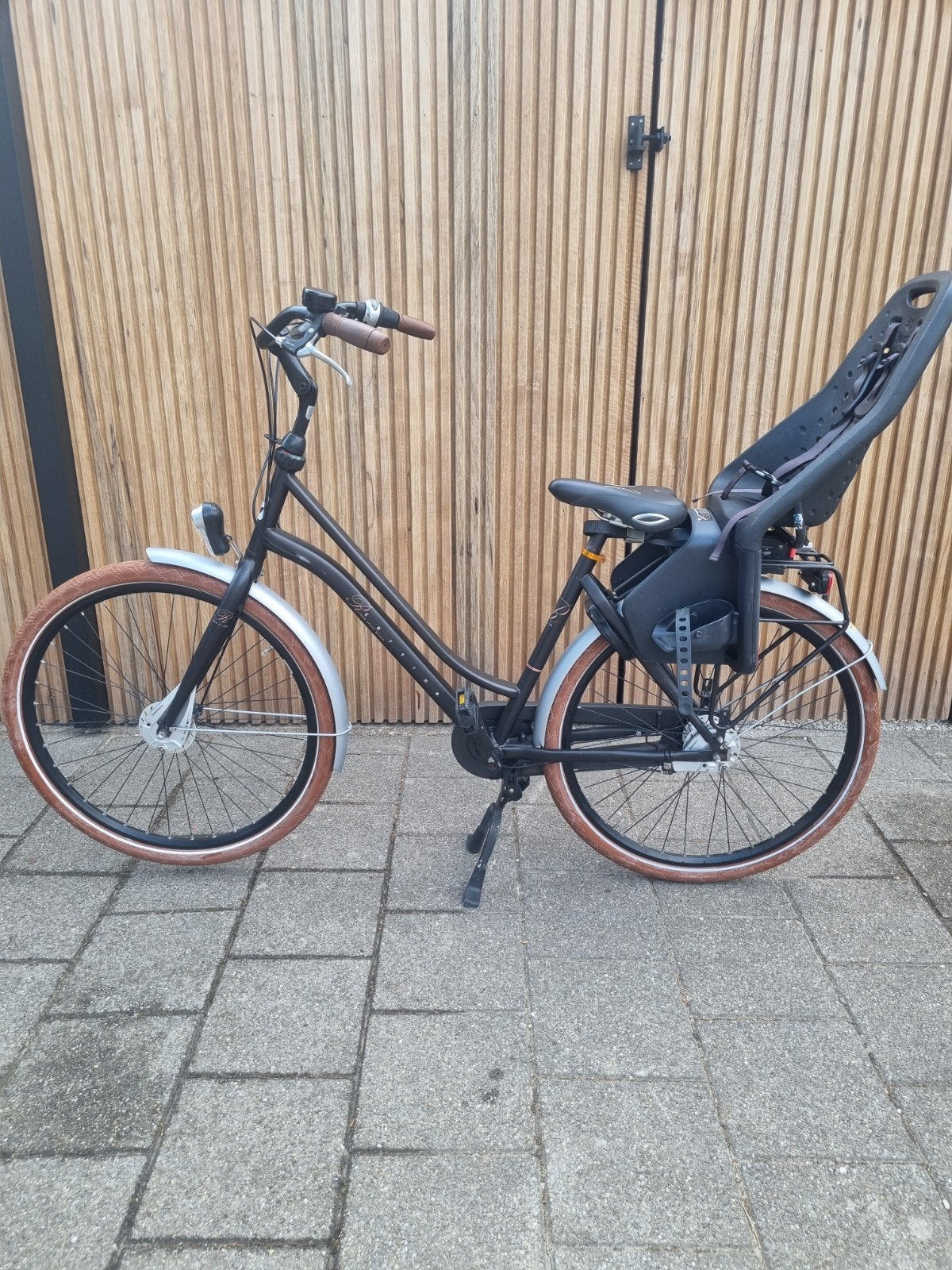 Cortina Roots Transportfiets met Yepp Thule Achterzitje, Gebruikt, Versnellingen, 50 tot 53 cm, Trommelrem