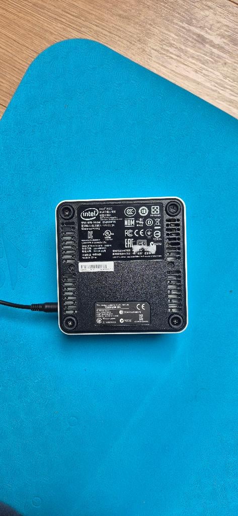 Intel NUC DN2820FYKH Mini PC – Ideaal voor Home Assistant, Computers en Software, Ophalen of Verzenden, Gebruikt, Minder dan 4 GB