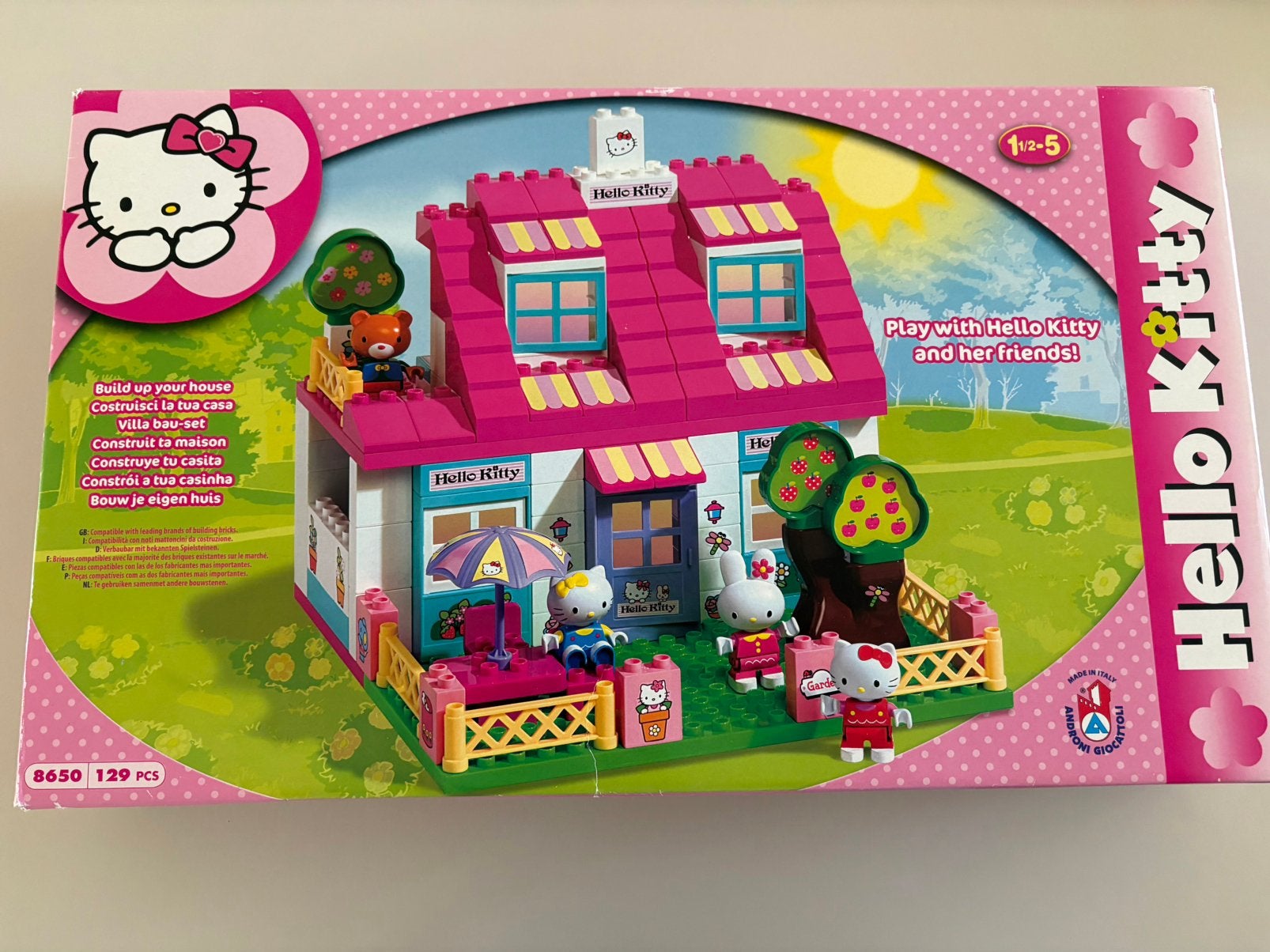 Hello Kitty Huis - speelhuis met 4 figuren, Ophalen, Gebruikt, Overige merken