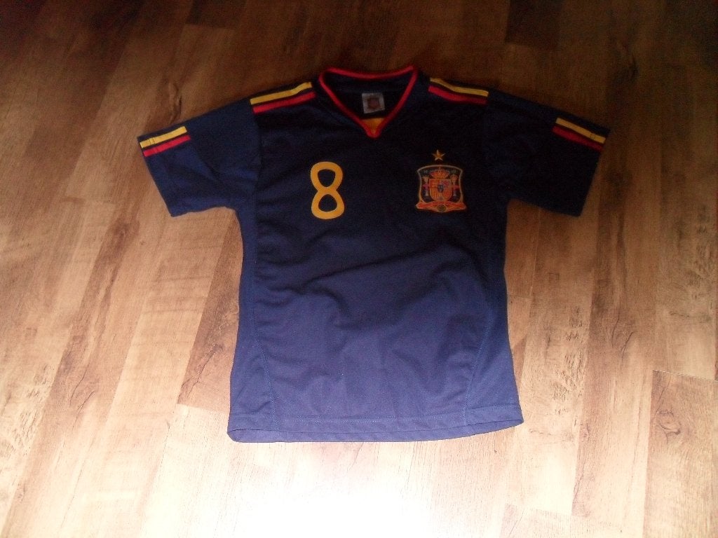 SPANJE shirt maat XS (UItshirt 2011-2012)  (XAVI), Sport en Fitness, Maat XS of kleiner, Verzenden, Gebruikt, Shirt
