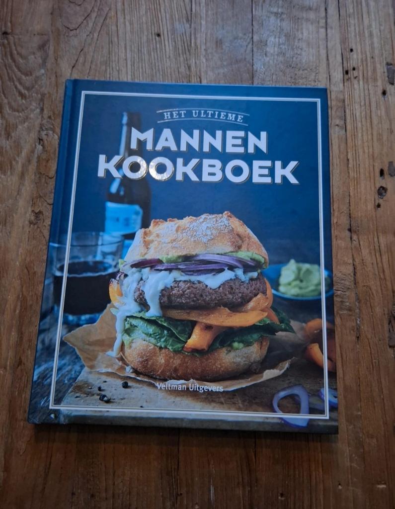 Het Ultieme Mannen Kookboek, Ophalen of Verzenden, Zo goed als nieuw