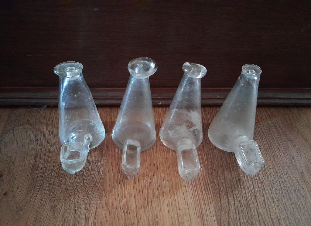~ Oude Glazen Vogel Drinkflesjes Waterflesjes, Ophalen of Verzenden