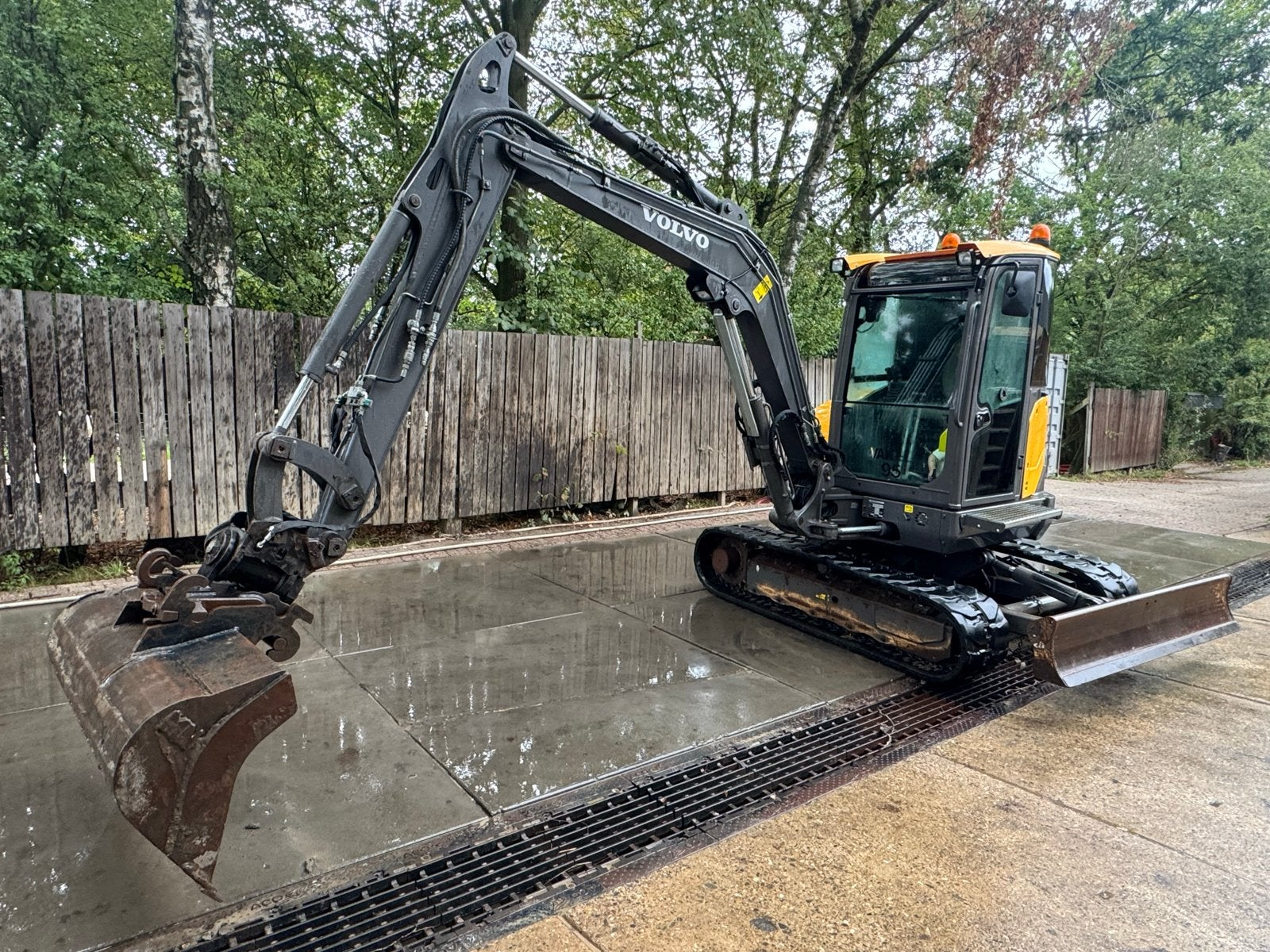 Volvo ECR50D 2019 – 4.309 uur – wormwielkantelstuk, Zakelijke goederen, Machines en Bouw | Kranen en Graafmachines, Ophalen, Graafmachine