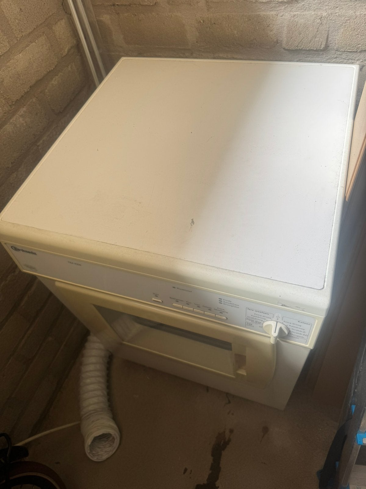 Droger met slang, Ophalen, Gebruikt, Voorlader, 85 tot 90 cm