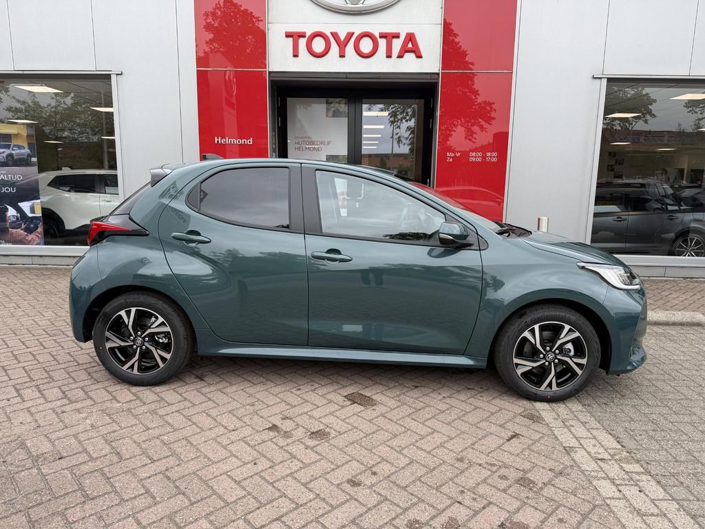 Toyota Yaris 1.5 Hybrid 115 Dynamic ACTIE -2900,- KORTING, Stof, Gebruikt, Euro 6, 116 pk