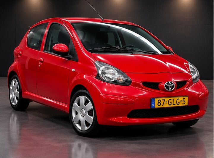 Aygo 1.0 12V Vvt-i 5DRS MMT 2008 Rood | Automaat | APK | NAP, 4 stoelen, 68 pk, Origineel Nederlands, Particulier