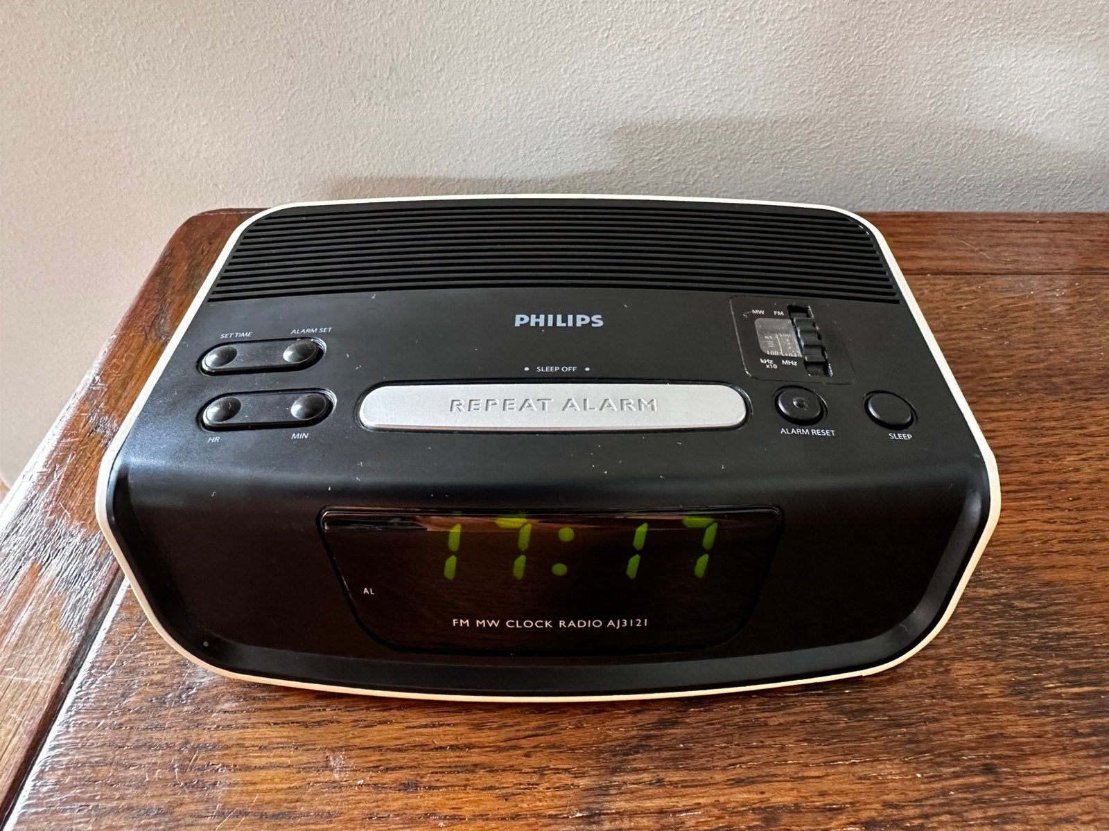 Philips vintage wekker / radio in keurige staat., Ophalen, Zo goed als nieuw