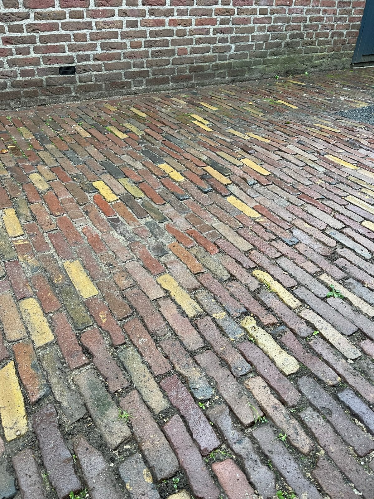 Oude gebakken waaltjes. - Diverse Kleuren, Ophalen, Overige materialen, Gebruikt, Klinkers
