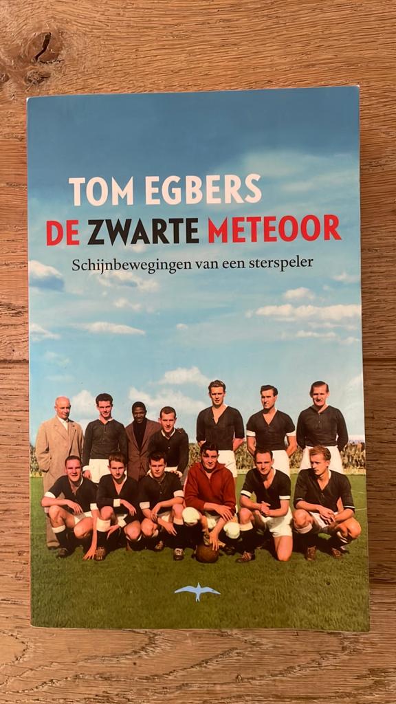 Tom Egbers - De Zwarte Meteoor, Ophalen of Verzenden, Zo goed als nieuw, Tom Egbers