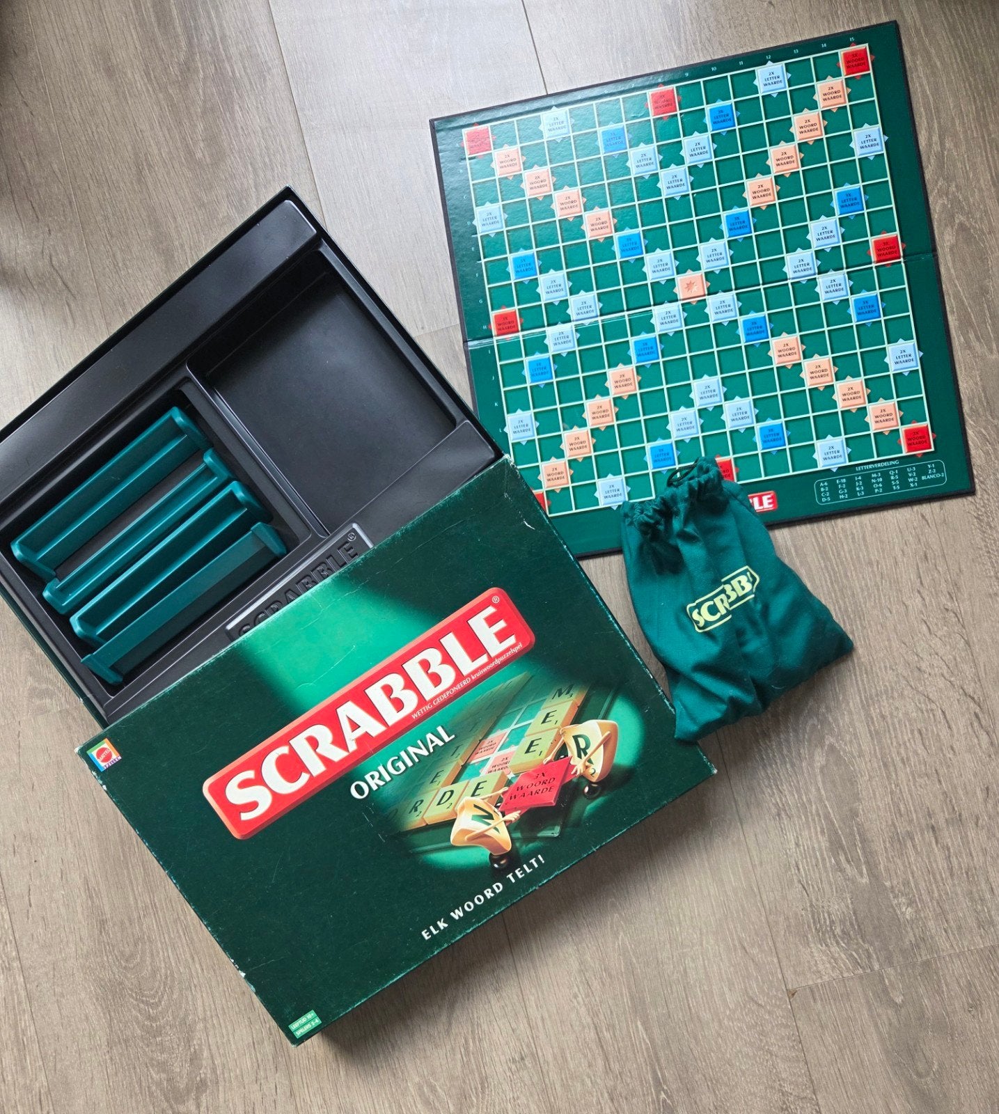 Vintage Scrabble Original Bordspel, Drie of vier spelers, Ophalen of Verzenden, Gebruikt, Mattel