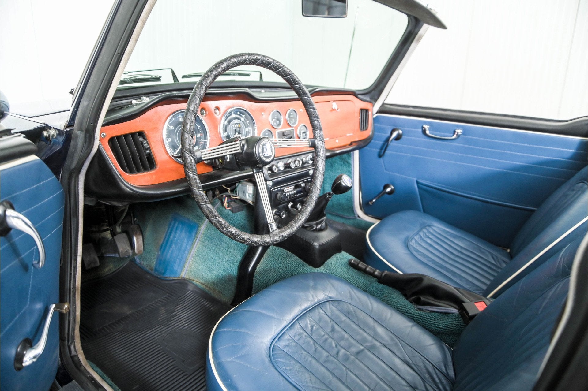 Triumph TR4A Overdrive (bj 1967), foto 10