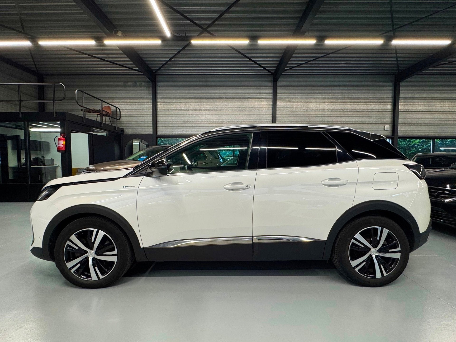 Peugeot 3008 1.6 HYbrid 225 GT Pano/Camera/Parelmoer, Euro 6, 181 pk, Wit, Plug-in hybride