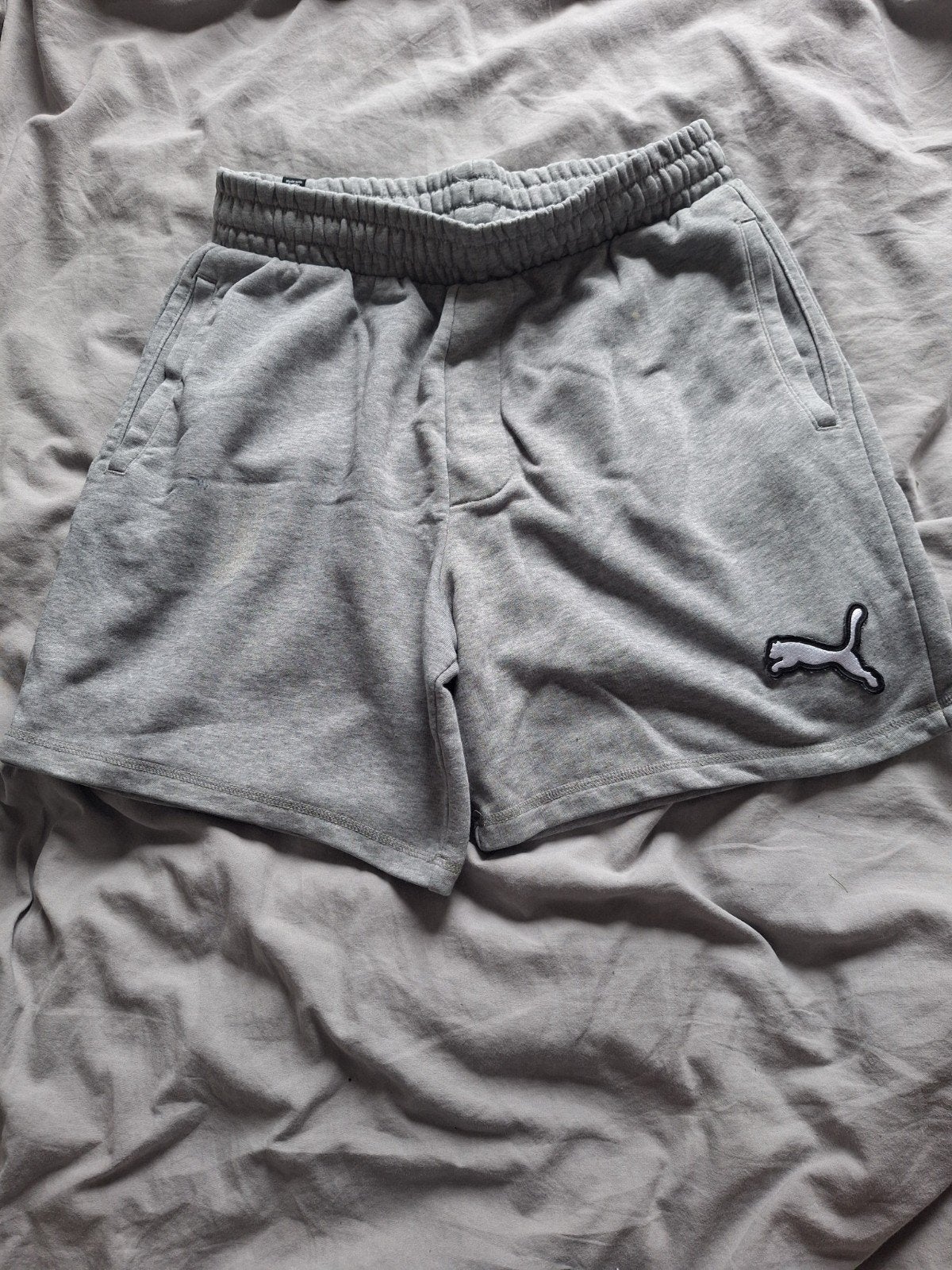 Puma grijze sportshort - Maat M, Ophalen of Verzenden, Zo goed als nieuw, Puma