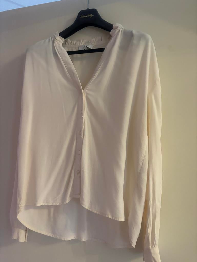 Creme blouse van het merk Simple, Kleding | Dames, Ophalen of Verzenden, Zo goed als nieuw
