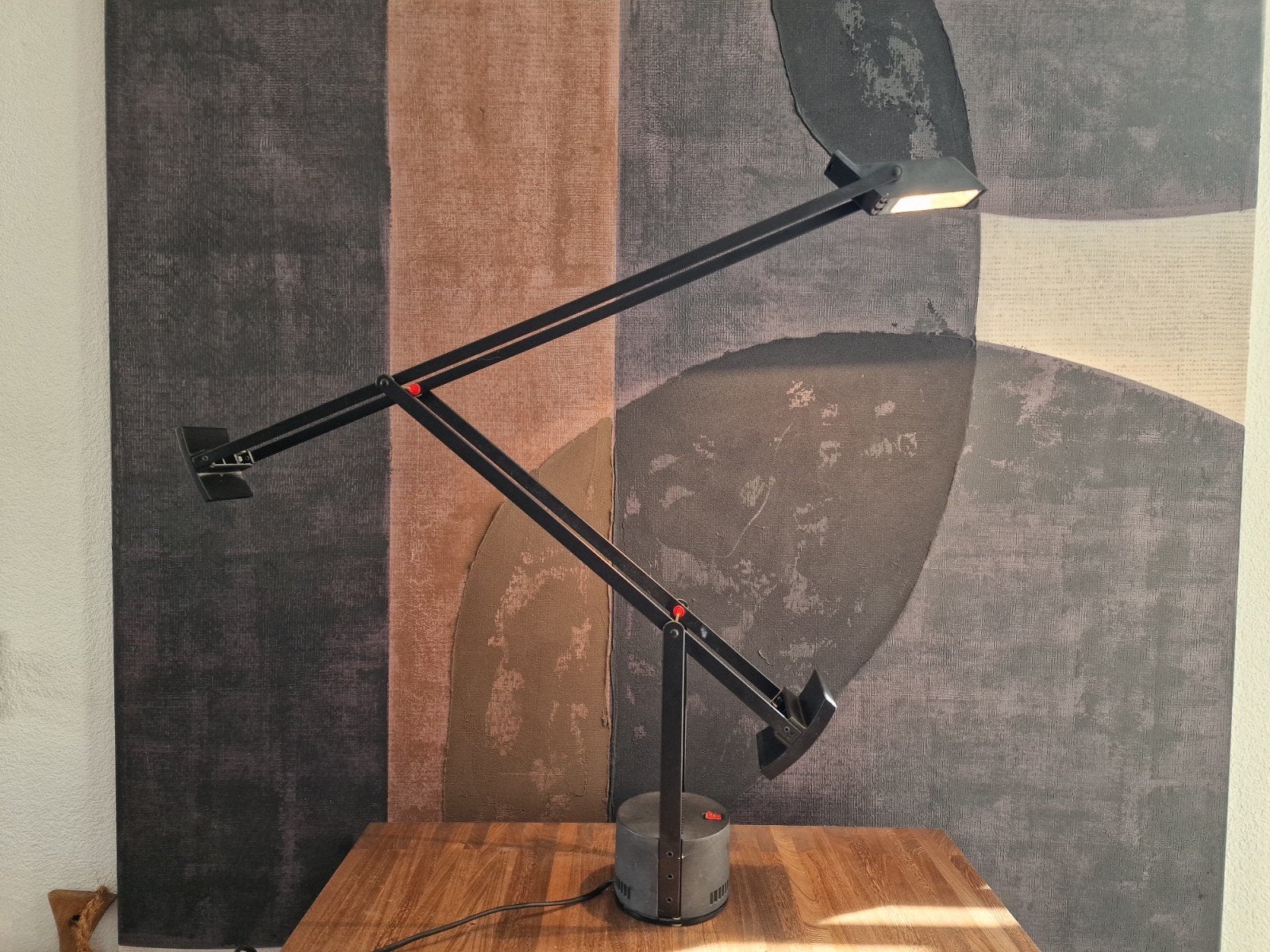 Artemide Disign Bureaulamp  Titzio, Ophalen, Bureaulamp, Zwart, Metaal