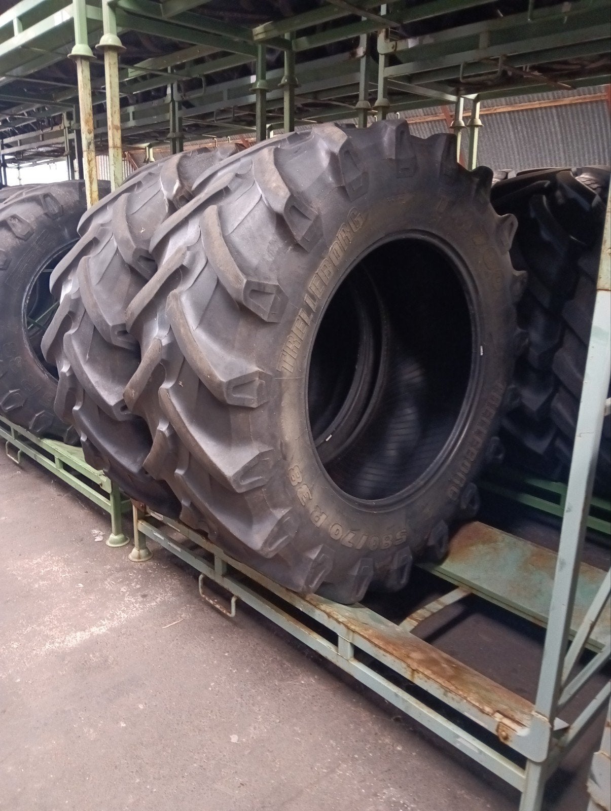 Set 580/70R38 Trelleborg TM 700, Zakelijke goederen, Ophalen
