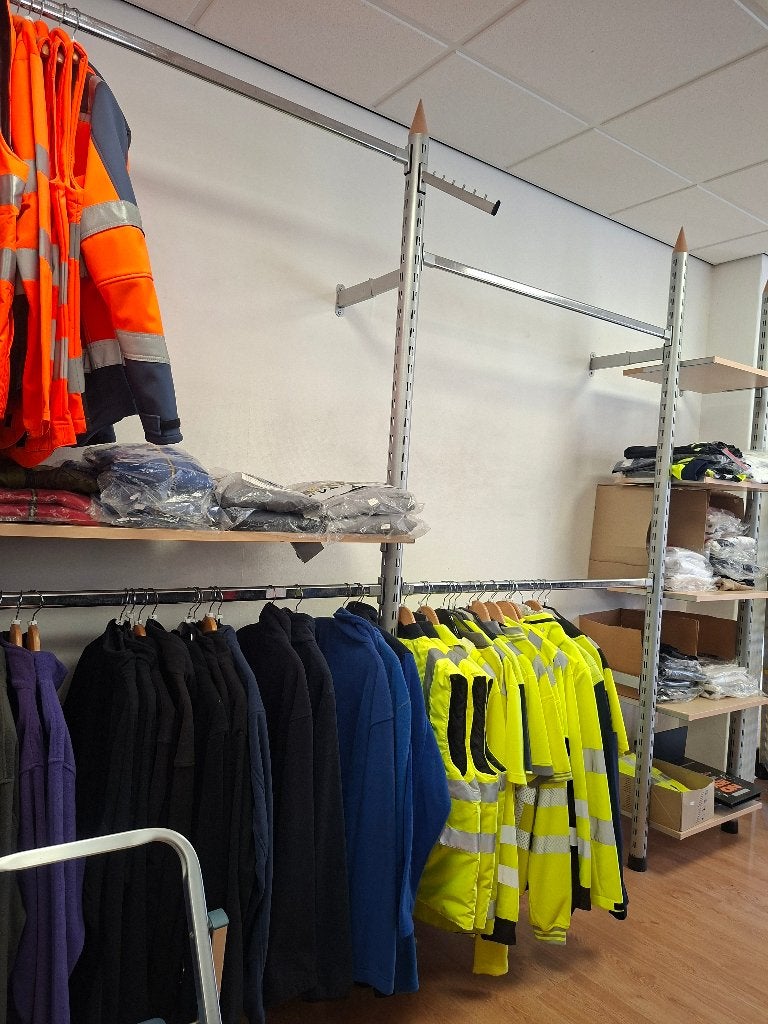 Kledingrek wandrek, Ophalen, Gebruikt