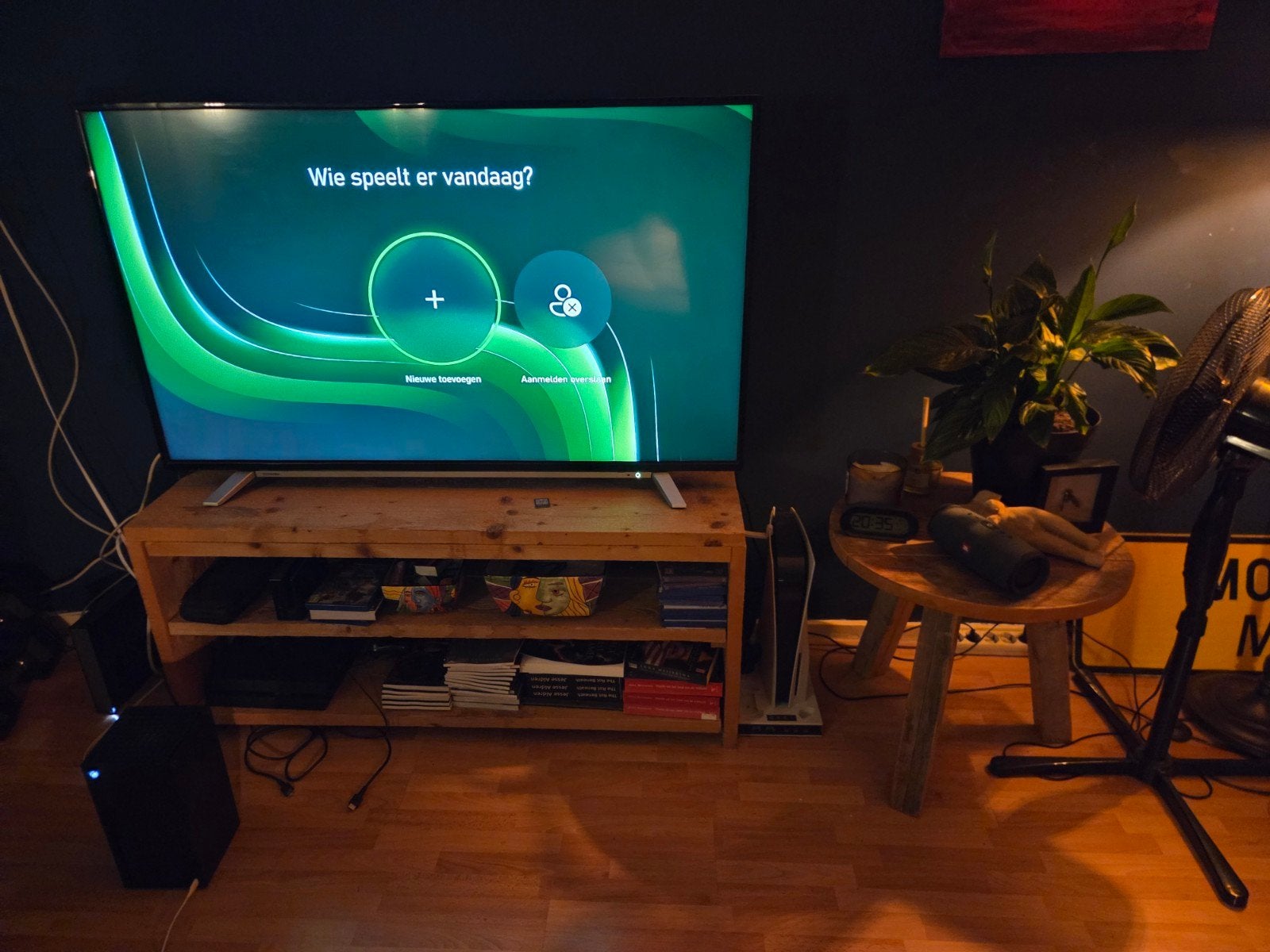 Foto 9 van Xbox Series X - Zo goed als nieuw met controller