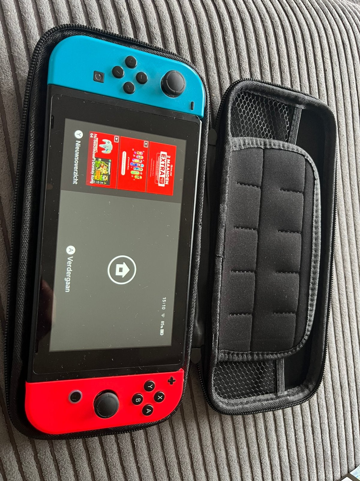 Nintendo switch, Ophalen, Gebruikt, Met 2 controllers, Switch Original