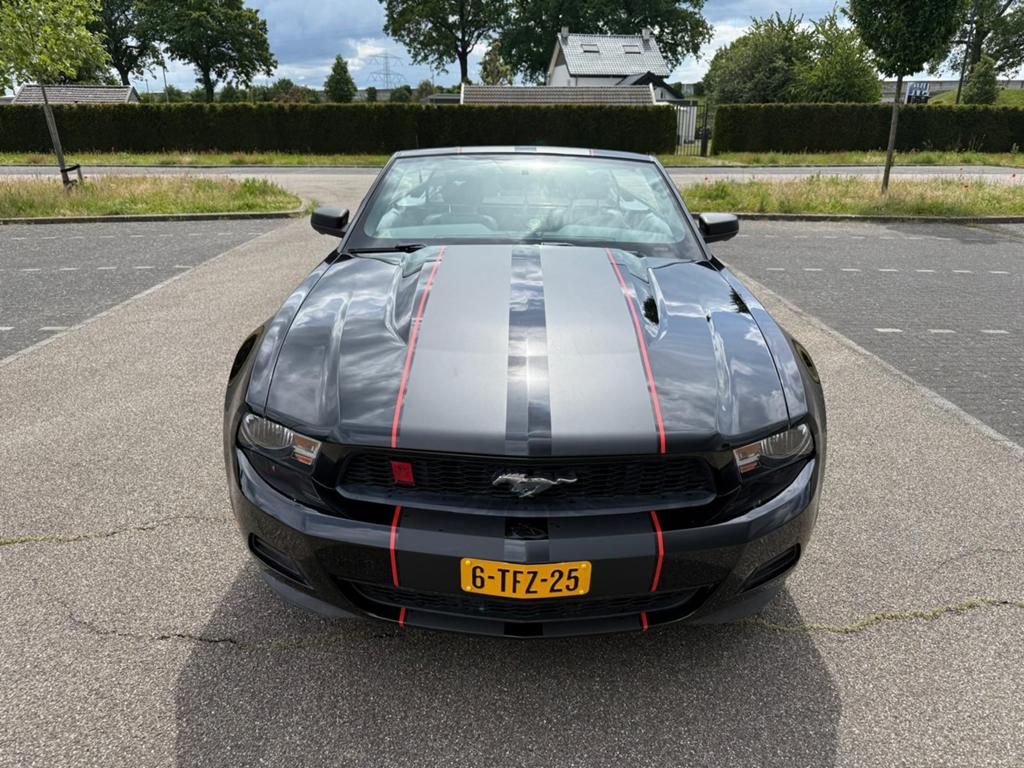 Ford 2012 Zwart, Auto's, Ford, 309 pk, Zwart, Cabriolet, 4 stoelen