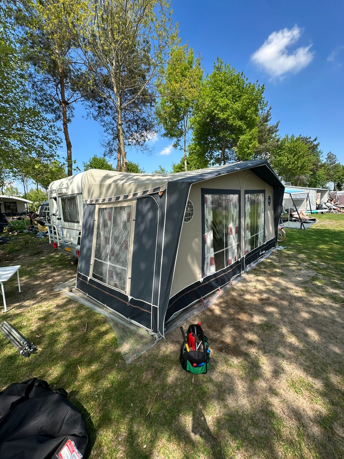 Chateau calista 450 caravan +isabella voortent en luifel, Chateau, Frans bed, Bedrijf, 4 tot 5 meter