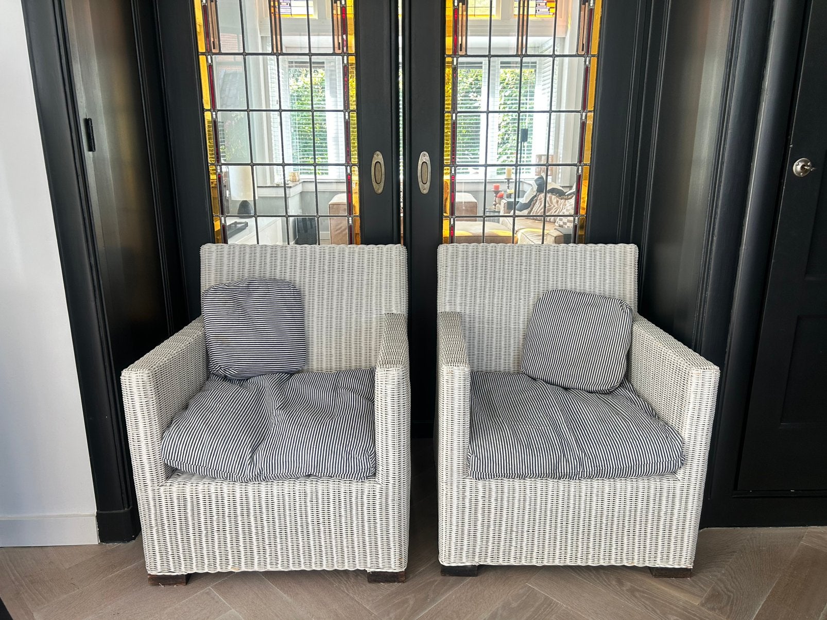 2 x Fauteuil wit rotan/riet met kussens., Ophalen, Gebruikt, Minder dan 75 cm, Riet of Rotan
