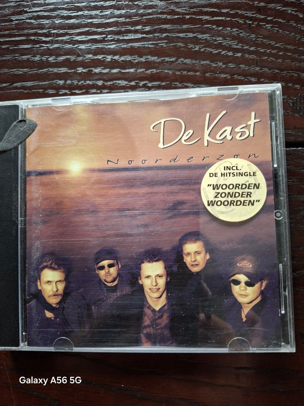 cd de kast incl de hitsingle woorden zonder woorden, Ophalen of Verzenden, Gebruikt, Levenslied of Smartlap