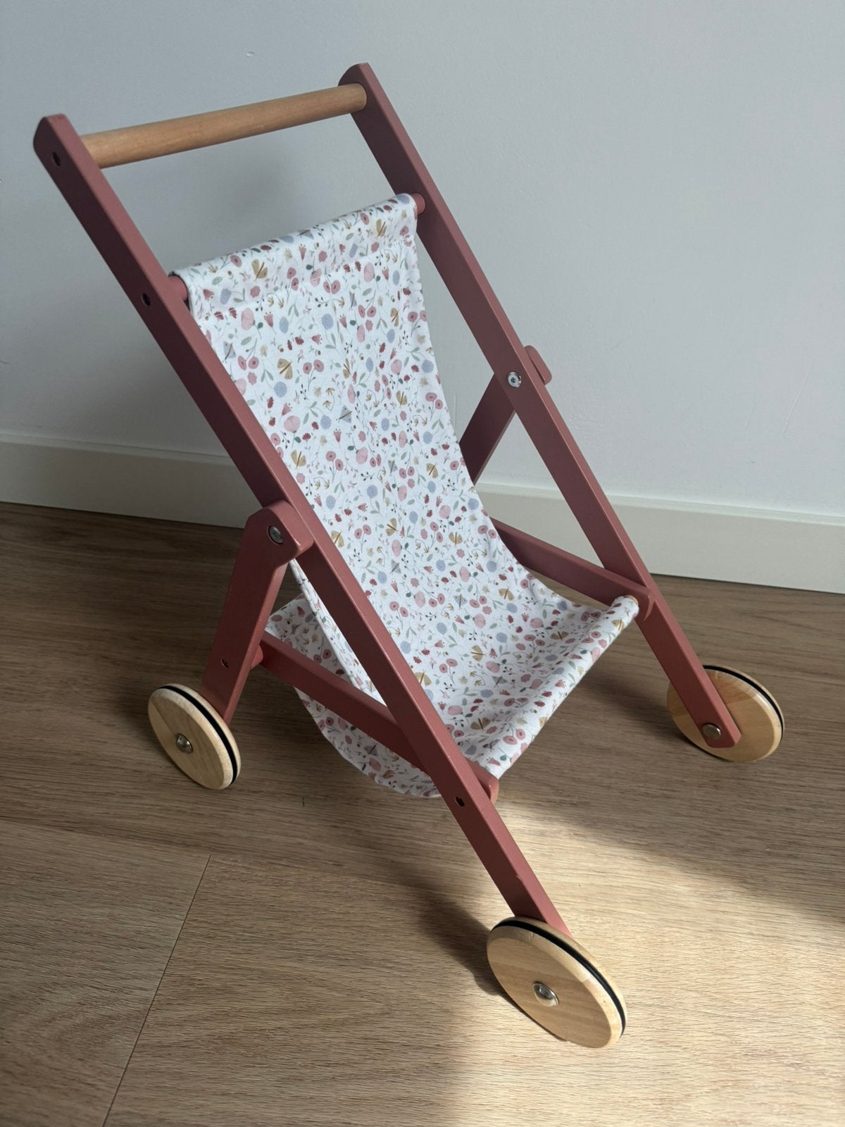 Little Dutch houten poppenwagen buggy oudroze, Ophalen, Zo goed als nieuw, Babypop