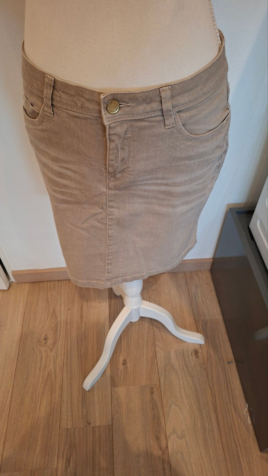 Beige stretch jeansrokje mt 38, Maat 38/40 (M), Beige, Nieuw, Ophalen of Verzenden
