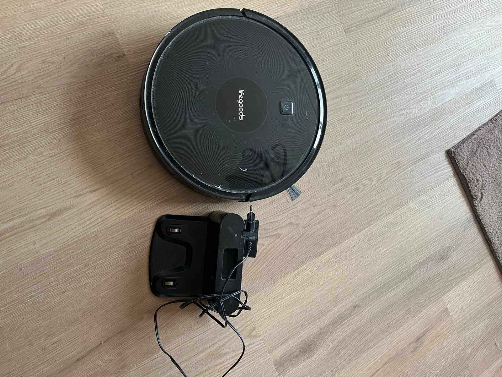 LifeGoods Robotstofzuiger met Laadstation en Afstandsbedieni, Ophalen, Gebruikt, Robotstofzuiger, Reservoir