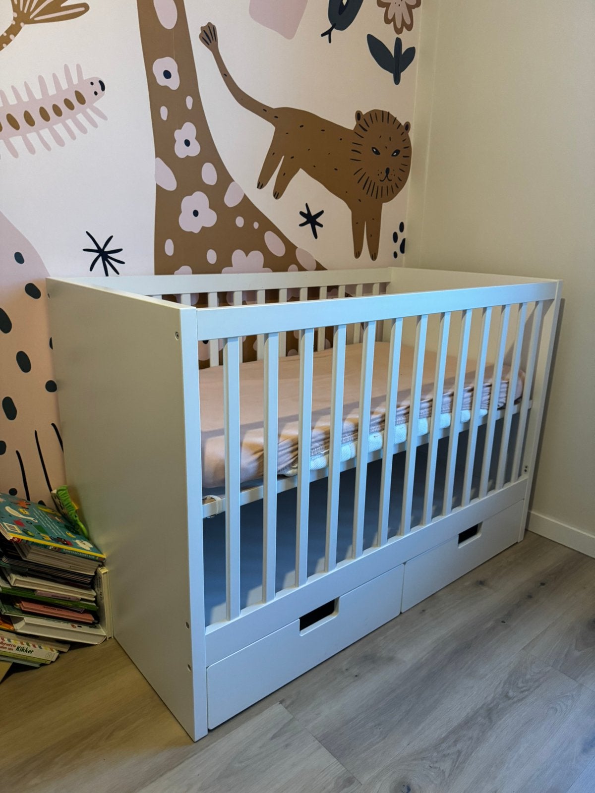 Ledikant met matras, Kinderen en Baby's, Kinderkamer | Complete kinderkamers, Ophalen, Jongetje of Meisje