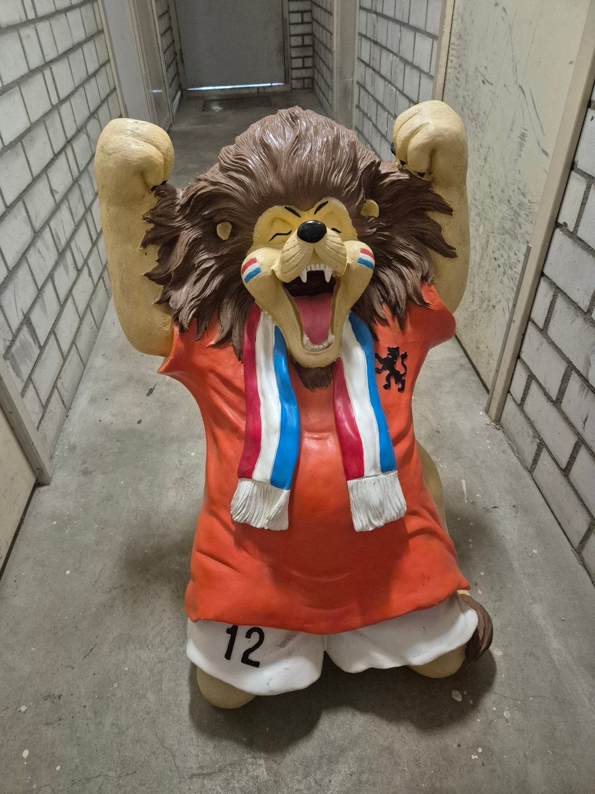 Oranje Leeuw mascotte beeld - Holland 12, Ophalen, Zo goed als nieuw