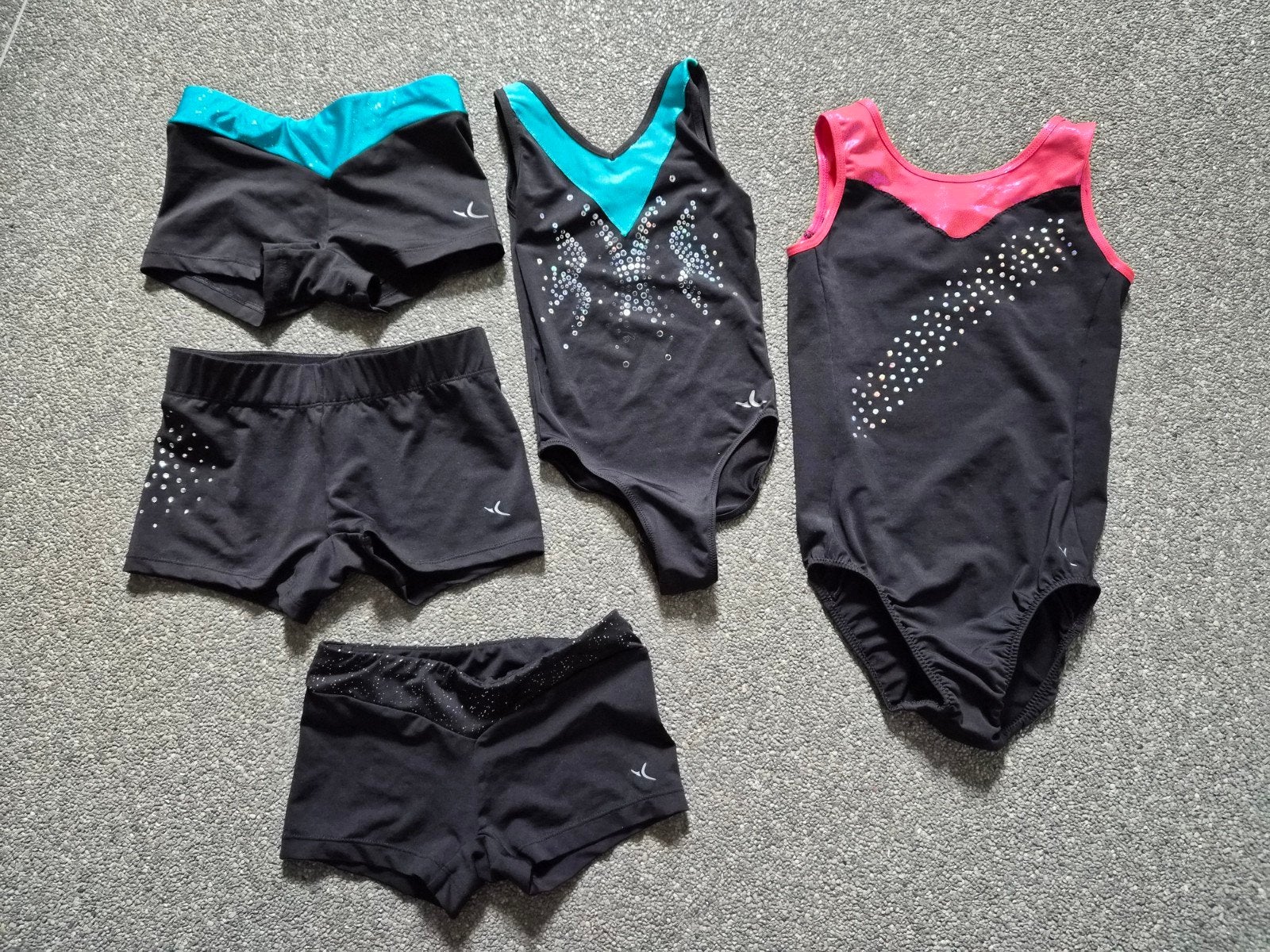 Turnkleding meisjes 2-3 jaar - Set van 5, Ophalen of Verzenden, Zo goed als nieuw, Decathlon, Meisje