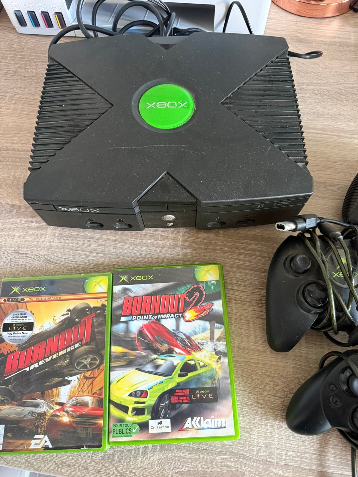 Xbox classic, Spelcomputers en Games, Ophalen of Verzenden, Zo goed als nieuw, Met 2 controllers