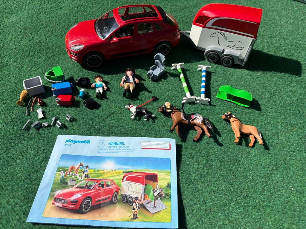Playmobil Porsche Macan GTS met paardentrailer, Ophalen of Verzenden, Zo goed als nieuw, Jongen of Meisje