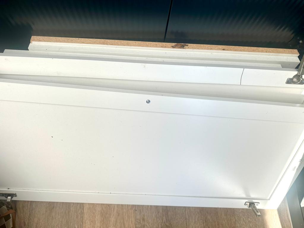 Billy boekenkast met onderaan twee deuren, Ophalen, Zo goed als nieuw, Minder dan 60 cm, Radiator