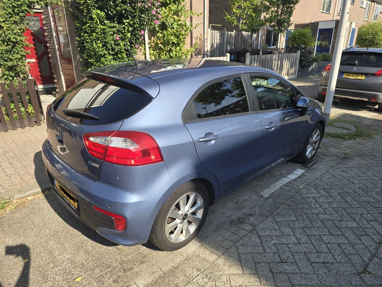 Kia Rio 1.2 I 5DRS 2016 Blauw, 40 €/maand, 4 cilinders, Blauw, Origineel Nederlands