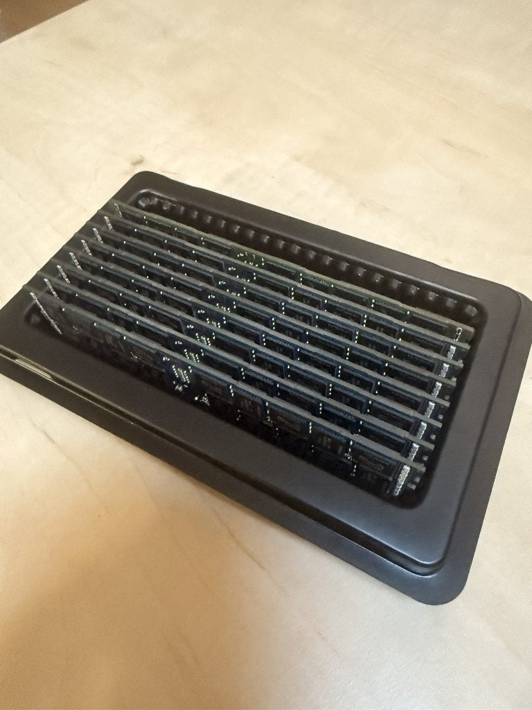 8x 16GB PC3 ECC geheugen, Ophalen, Server, DDR3, Zo goed als nieuw